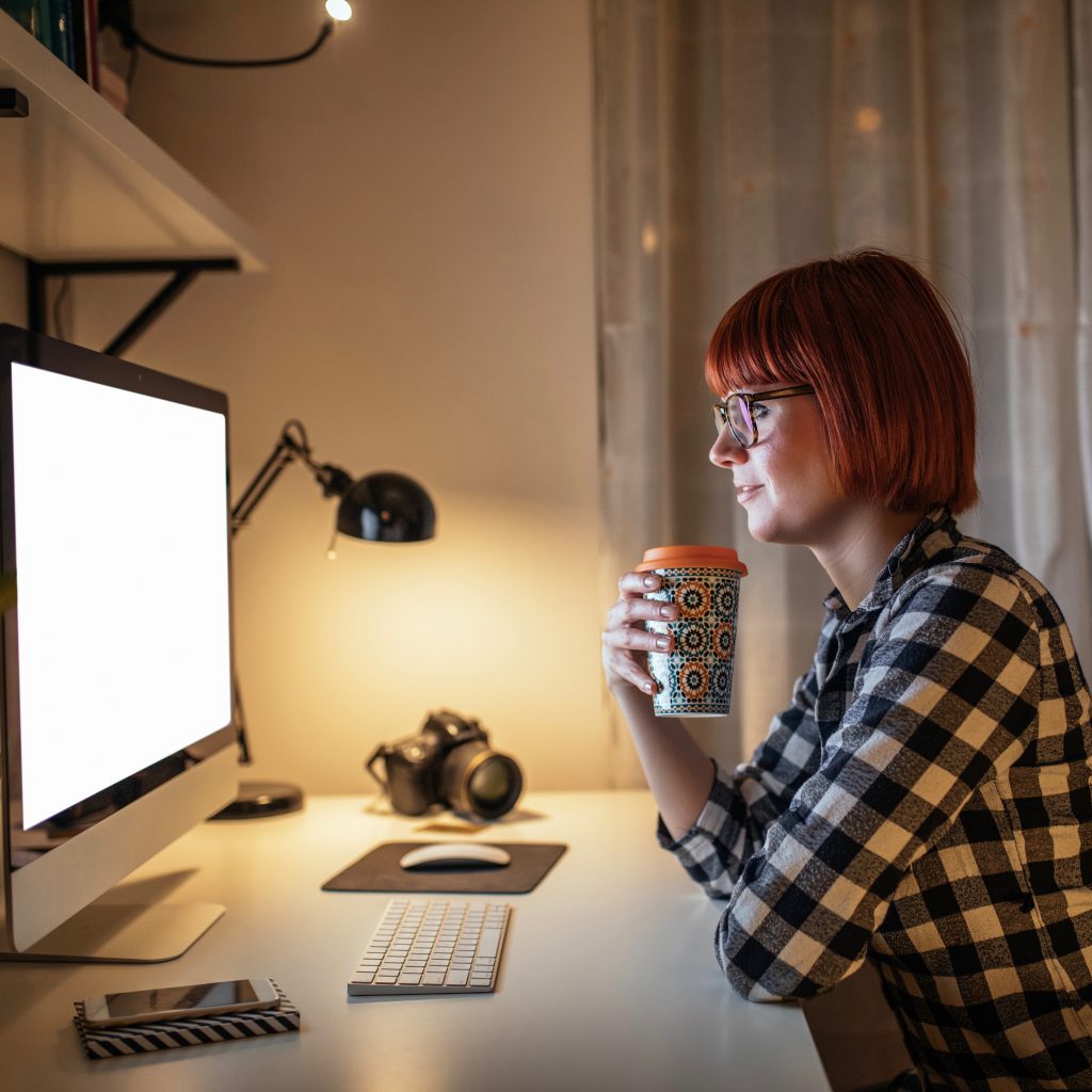 Benefits to Taking an HR Program Online